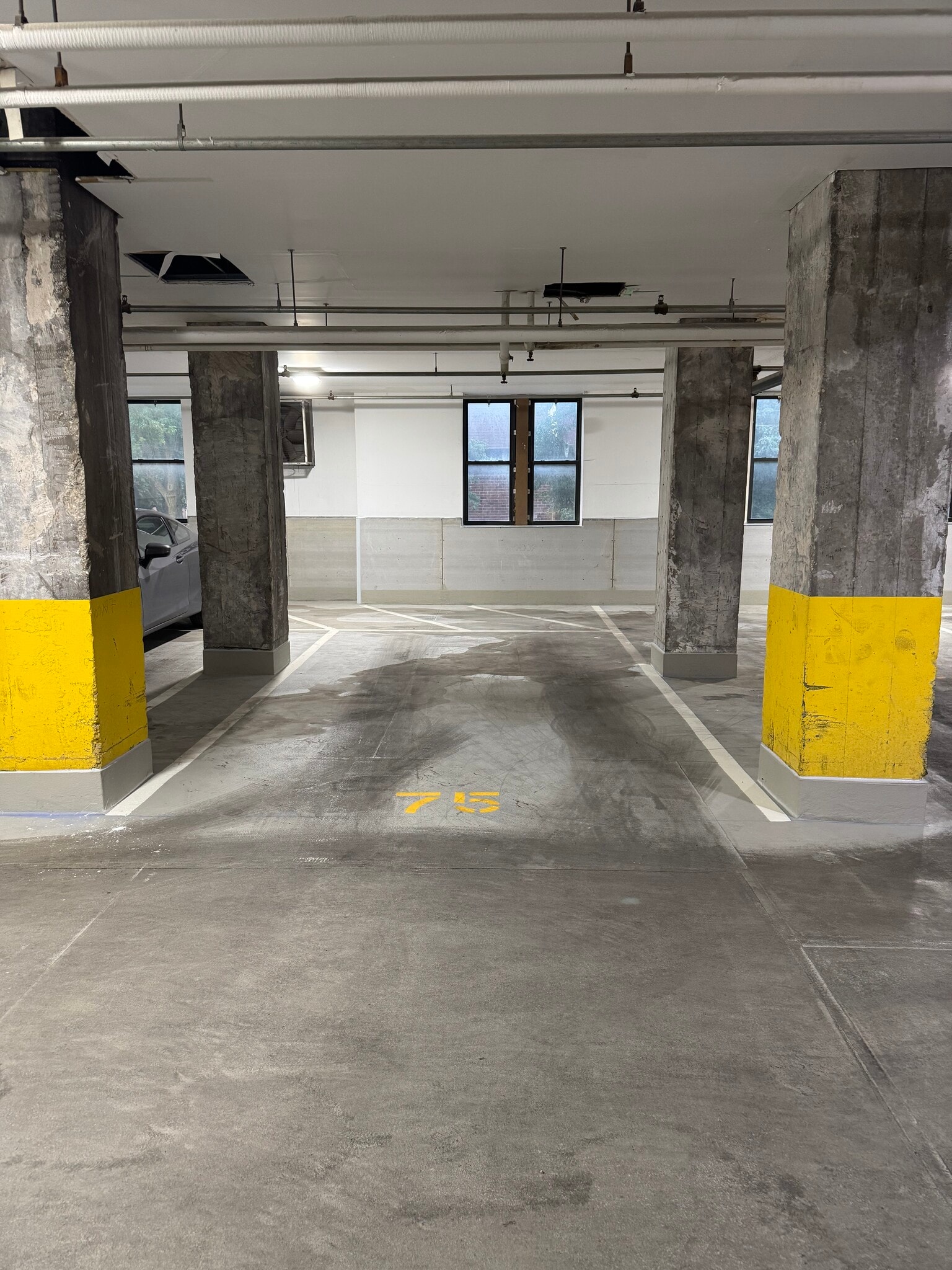 Parking Spot INCLUDED - 811 S Lytle St