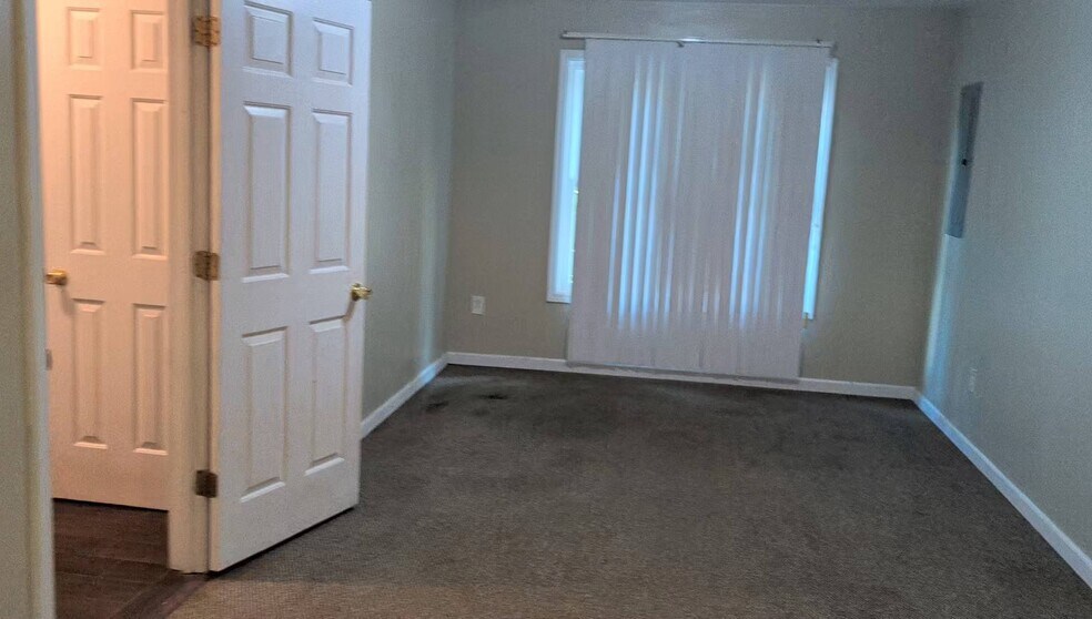 Bonus Room - 5464 Hunnington Mill Dr