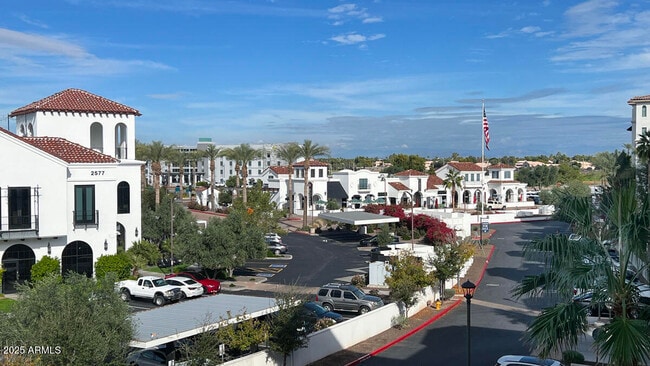 Building Photo - 2511 W Queen Creek Rd