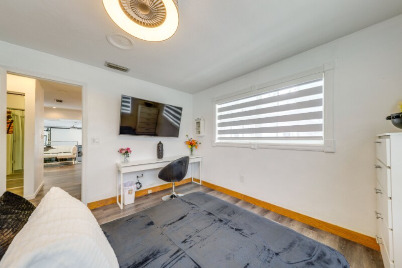 Building Photo - 3609 SW 58th Ave