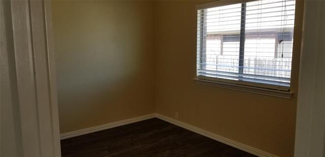 Building Photo - 903 Lasso Ln