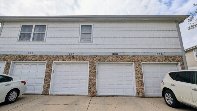 Building Photo - 336 Farmingdale Cir