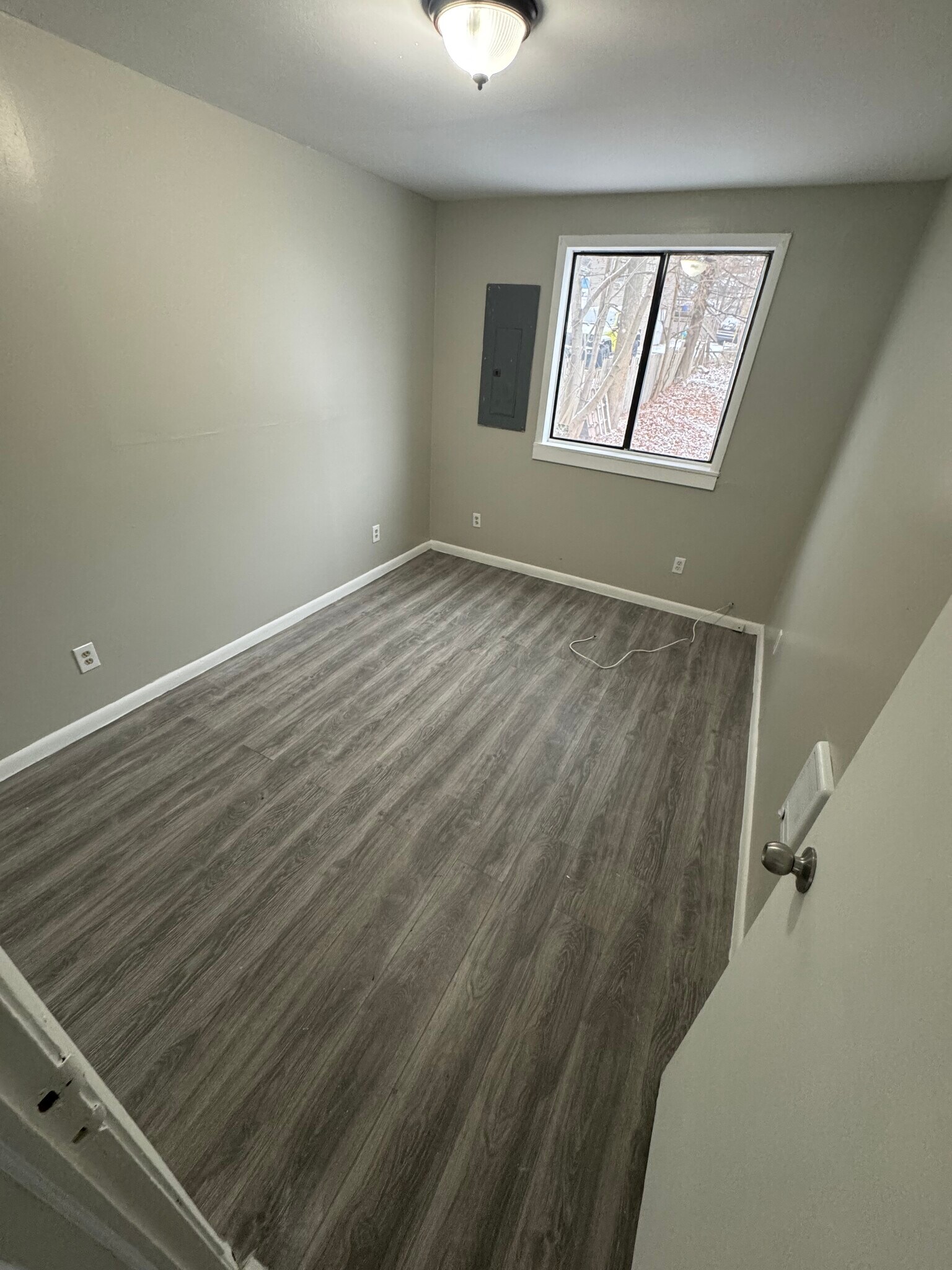 Building Photo - 19 Dillon Rd