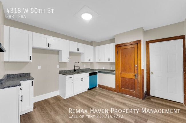 Building Photo - 4318 W 50th St