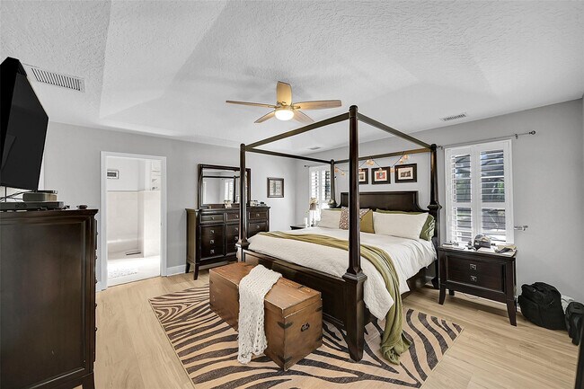 Building Photo - 8606 Arrowhead Dr