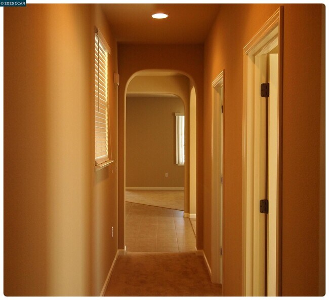 Building Photo - 5603 Ventry Way