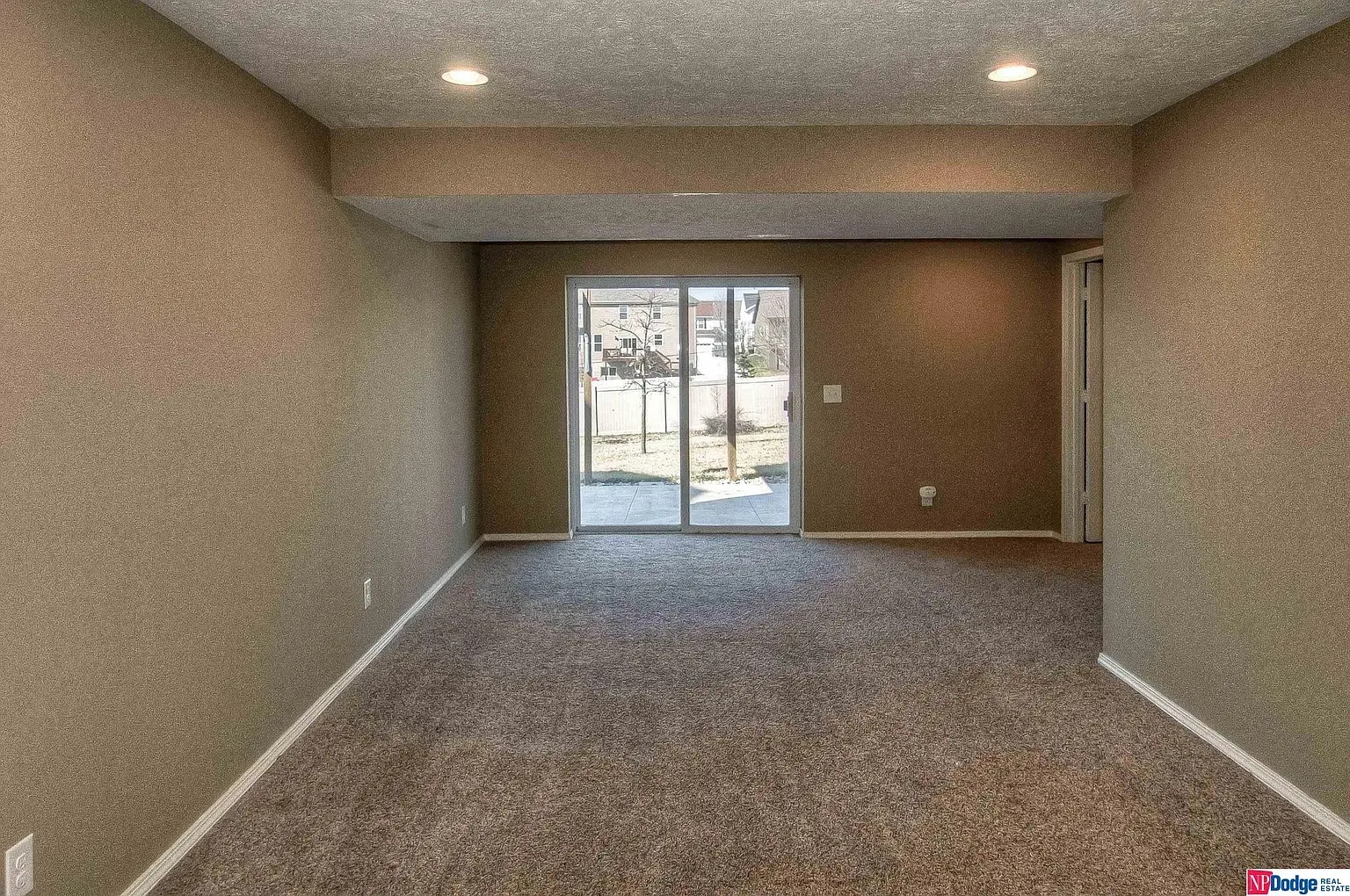 Building Photo - 8920 N 155th St