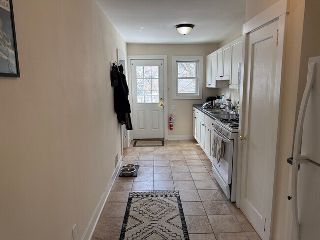 Building Photo - 245-249 North Ave