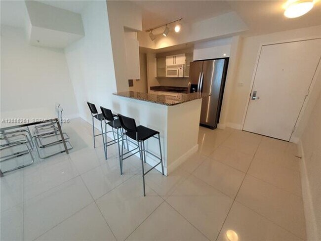 Building Photo - 325 S Biscayne Blvd