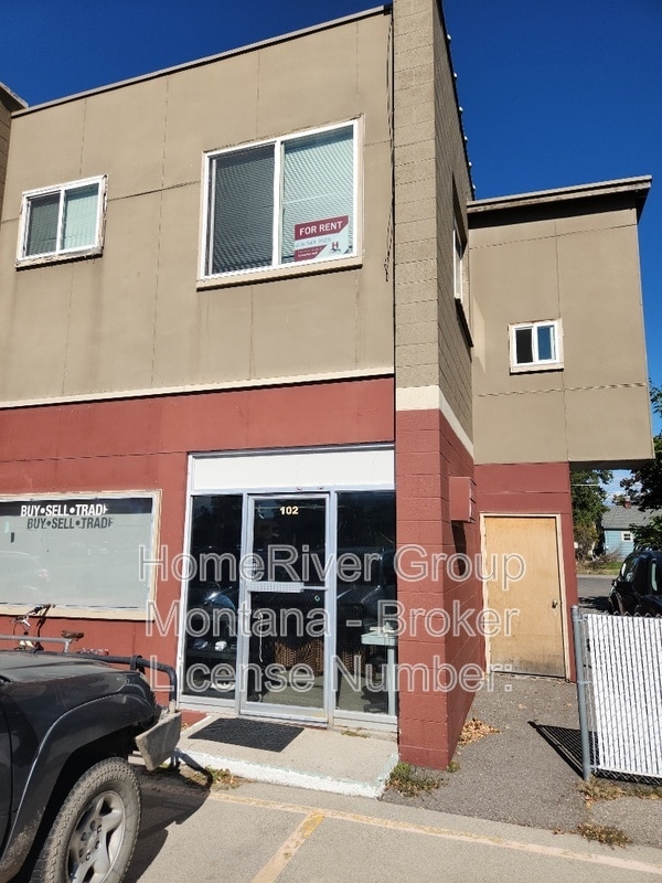 Building Photo - 100 South Ave E