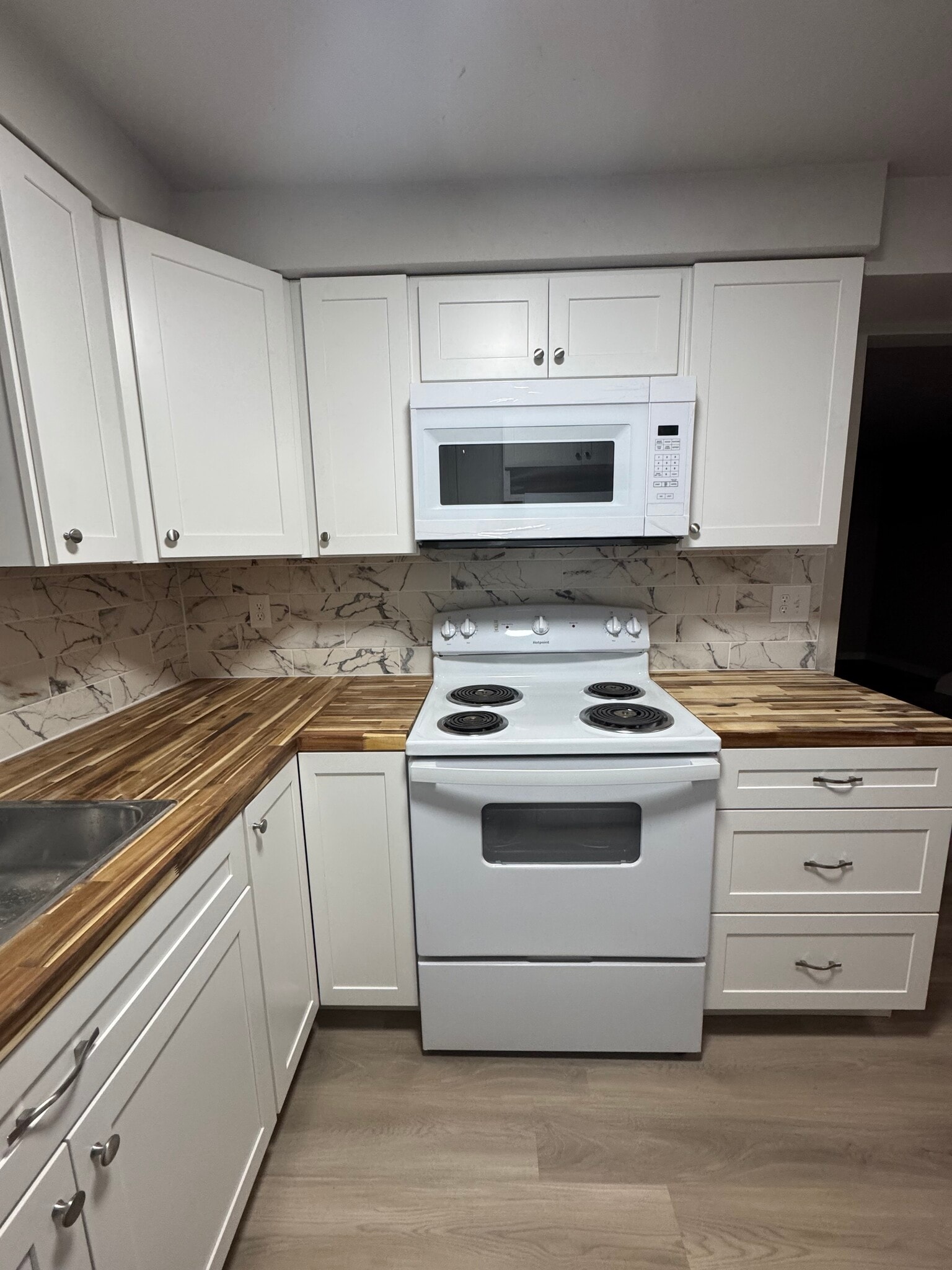 New kitchen - 1822 W Nez Perce St