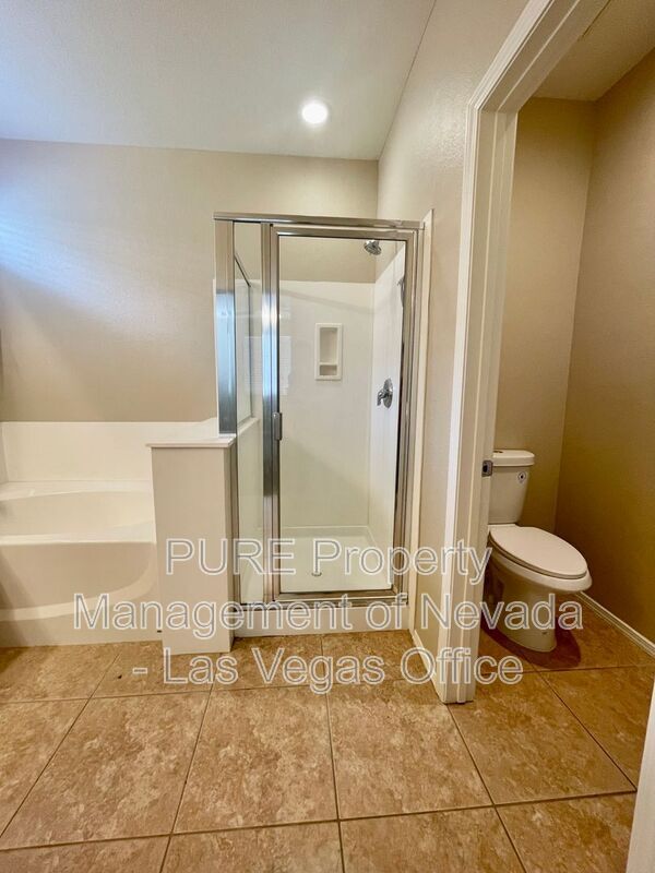 Building Photo - 10445 Orchard Ladge St