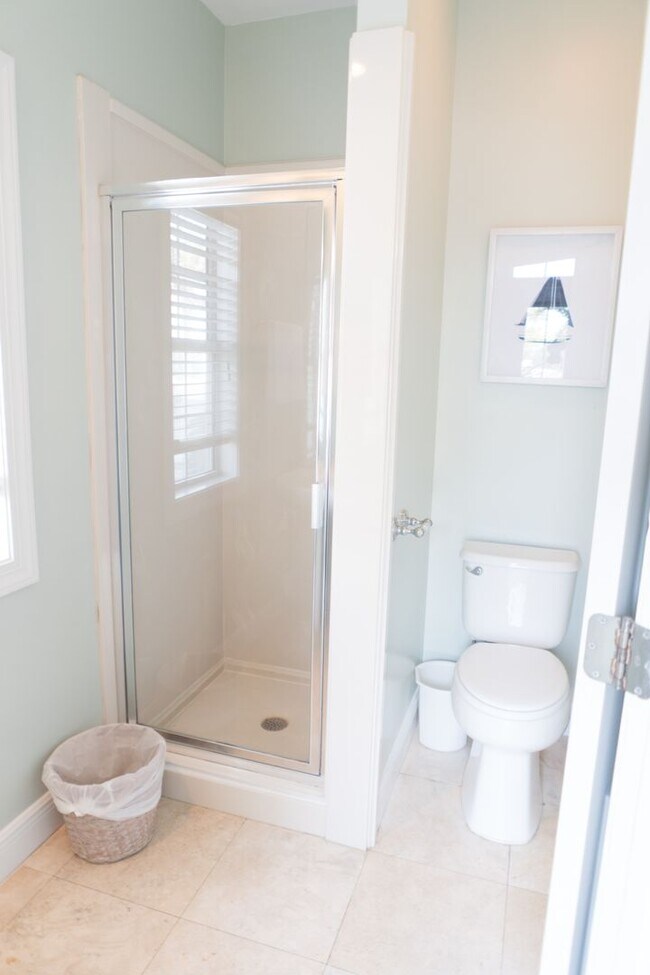 Building Photo - Beautiful 7-Bedroom Beachfront Home on 30A