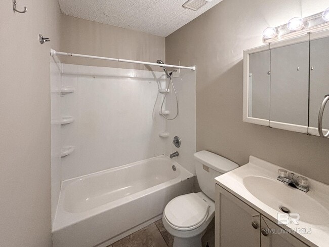 Building Photo - 6392 Schoel Ln
