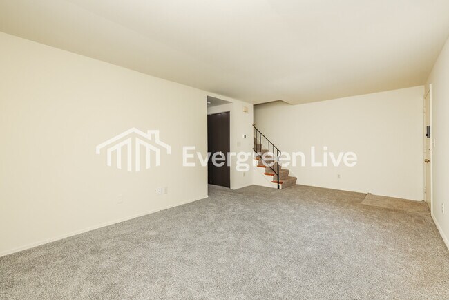 Building Photo - 7560 Mt Hood