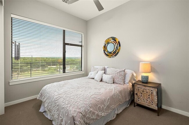 Building Photo - 5921 Hiline Rd