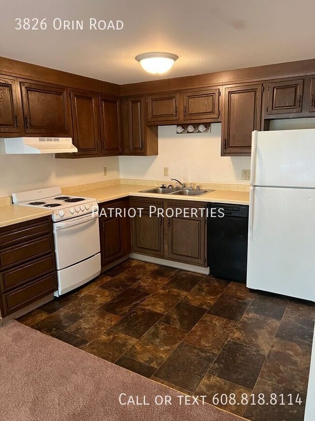 1 bed/1 bath plus den in Madison, WI! 3826 Orin Rd Madison WI 53704