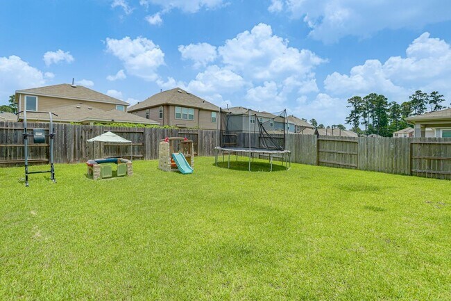 Building Photo - 14626 Hemlock Knl Ln