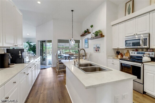 Building Photo - 6984 Burnt Sienna Cir