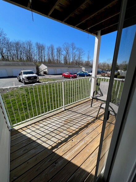 Deck - 636 Friars Ln