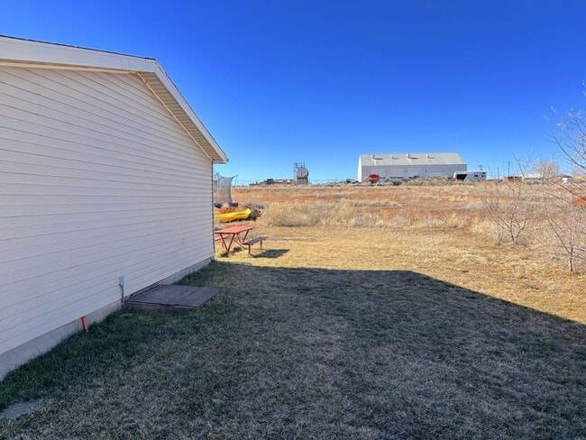 Building Photo - 1066 S 100 E