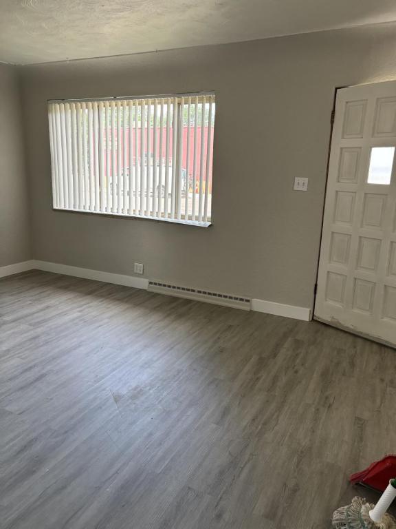 Building Photo - 347 N Washington Ave