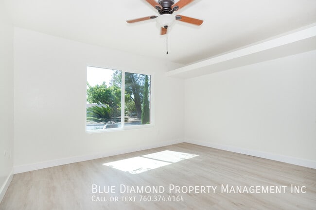 Building Photo - 1441 Peacock Blvd