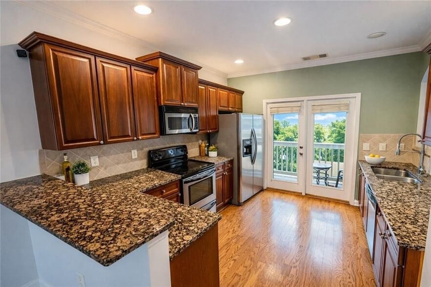 Building Photo - 2043 Liberty Ct NW