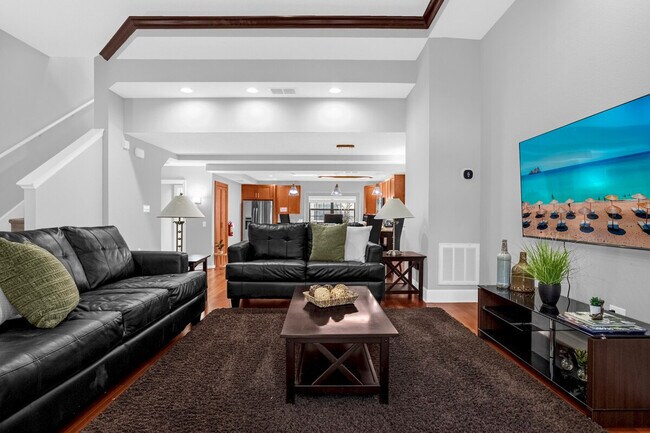 Primary Photo - 14545 Damai Ln