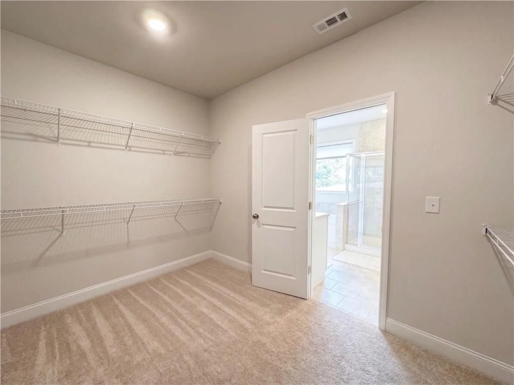Building Photo - 830 Elderberry Ct