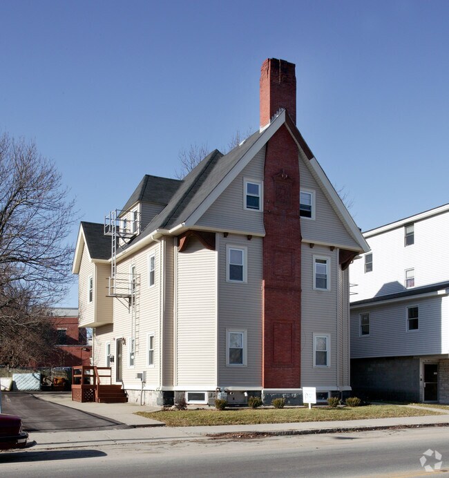 54 Broadway 54 Broadway Taunton MA 02780 Apartment Finder