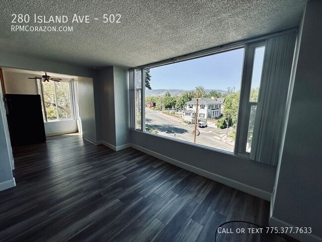 Building Photo - 280 Island Ave