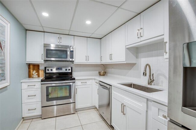 Building Photo - 101 Briny Ave