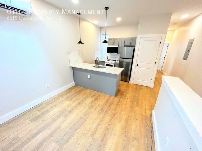 Building Photo - 2BR/1BA Modern Apartment in West Philadelphia