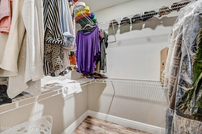 Building Photo - 156 Plover Ln