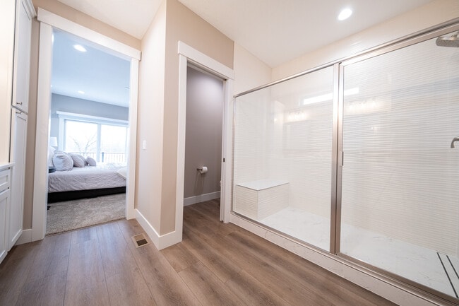 Building Photo - 26391 Preserve Dr