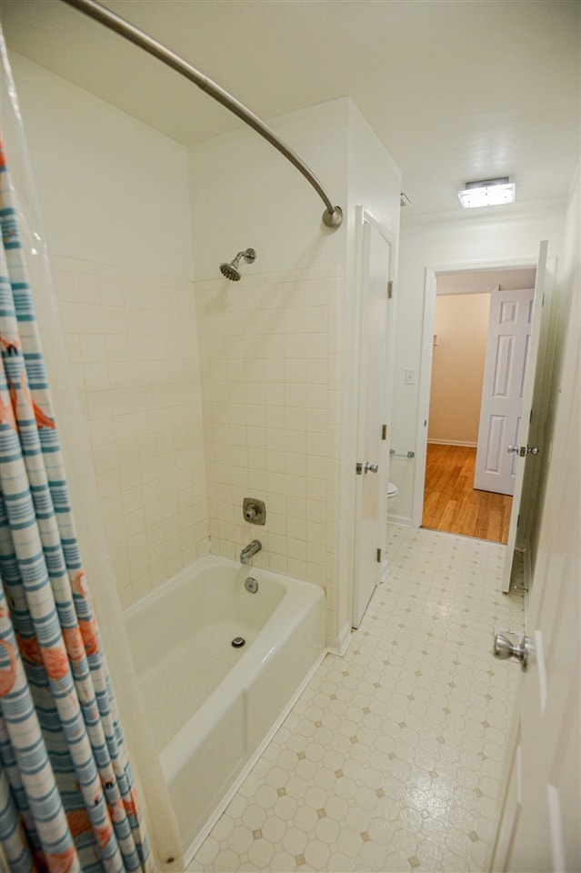 Building Photo - 108 E 3rd Ave