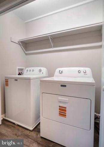 Building Photo - 31 W Duck St