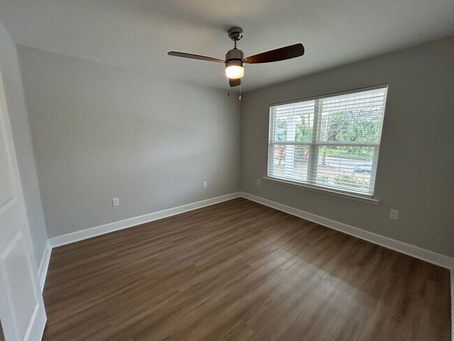 Building Photo - Brand New Single Family Home!