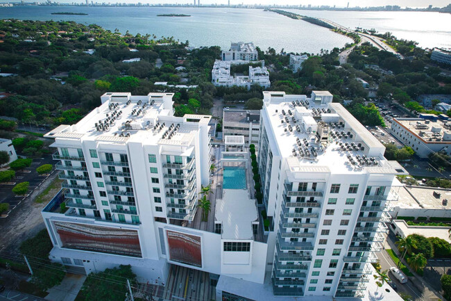 Building Photo - 3900 Biscayne Blvd