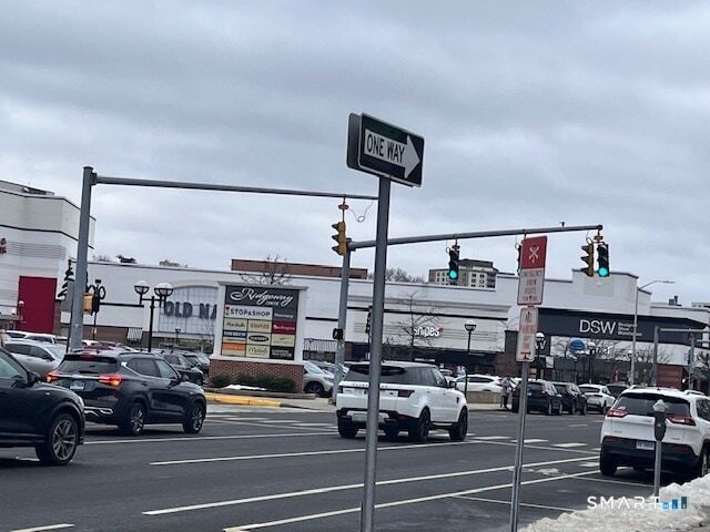 Building Photo - 28 7th St