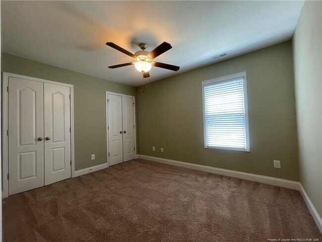 Building Photo - 3900 Limwert Ln