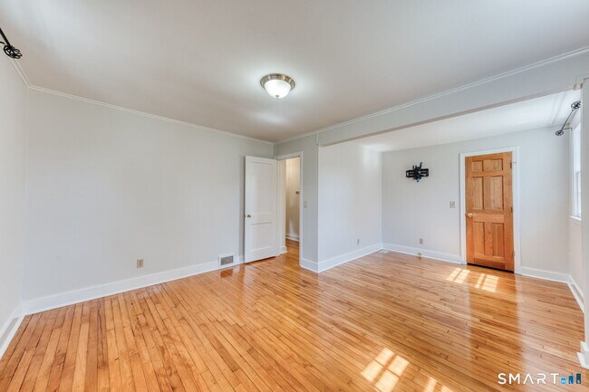 Building Photo - 65 Tyler Lake Heights Rd