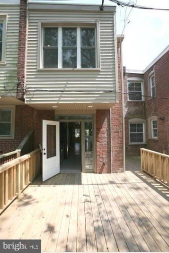 Building Photo - 469 Harvey St