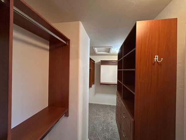 Building Photo - 11783 N 143rd Ave