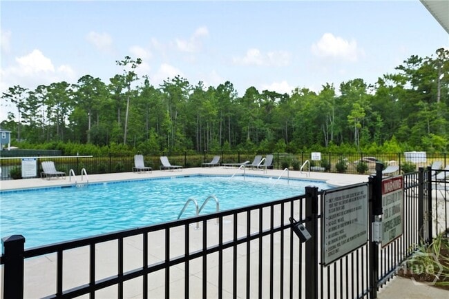 Building Photo - 216 Wexford Dr