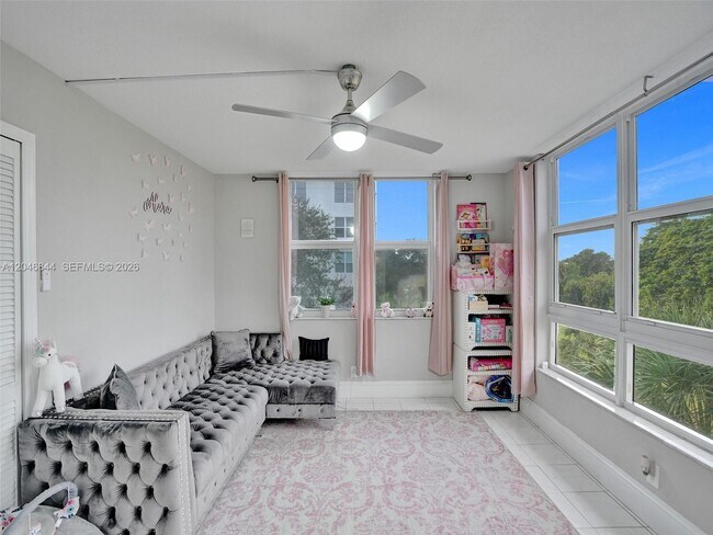 Building Photo - 2651 S Course Dr