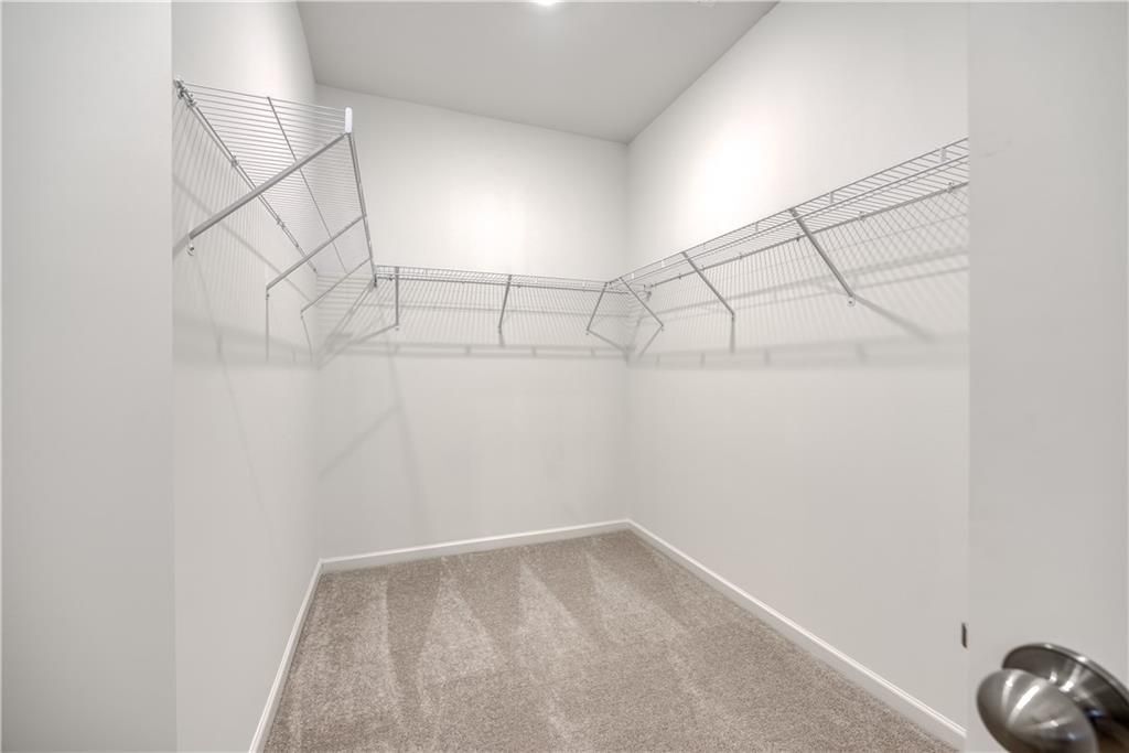 Building Photo - 49 Kestrel Dr