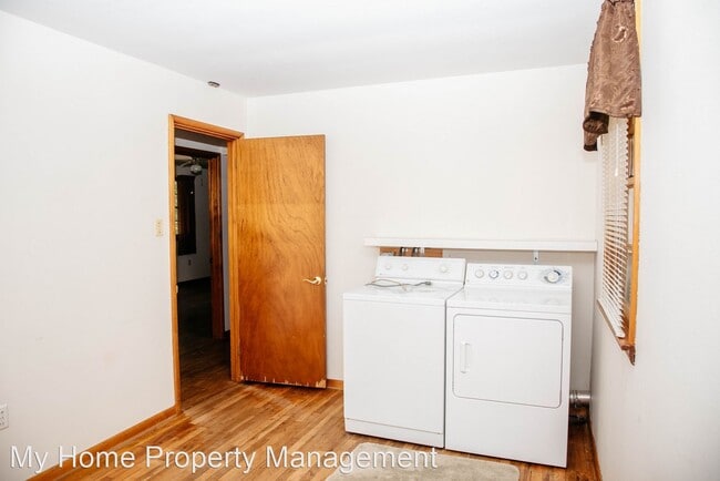 Building Photo - 2 br, 1 bath House - 2625 Camp Road