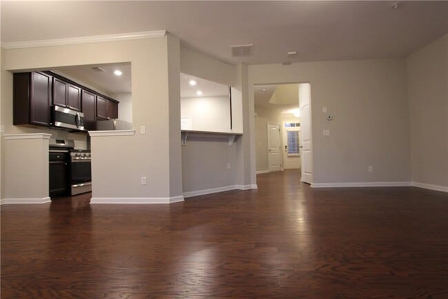 Building Photo - 1260 Elderwood Way